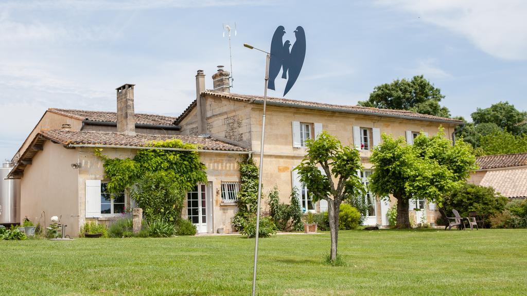 فندق Saint-Sulpice-et-Cameyracفي  Chateau Nardou المظهر الخارجي الصورة