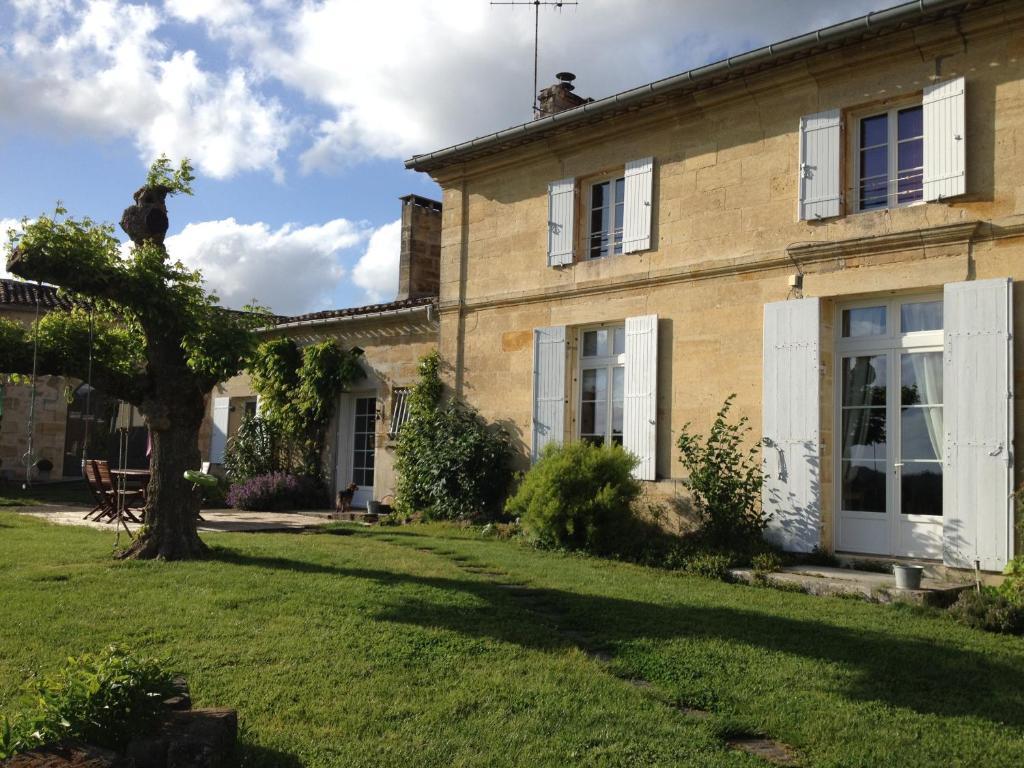 فندق Saint-Sulpice-et-Cameyracفي  Chateau Nardou الغرفة الصورة